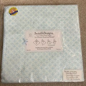 Baby Swaddle/ Receiving blanket